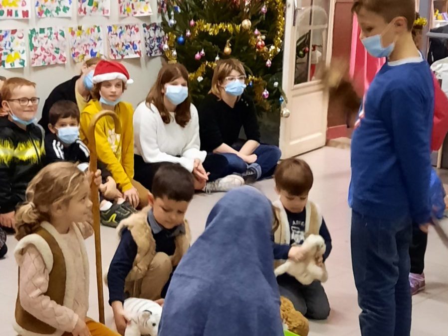 L’histoire de Noël, racontée aux enfants.