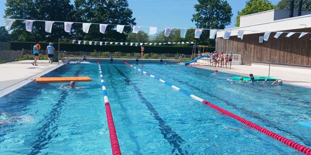 Piscine pour les élèves du CP au CM2
