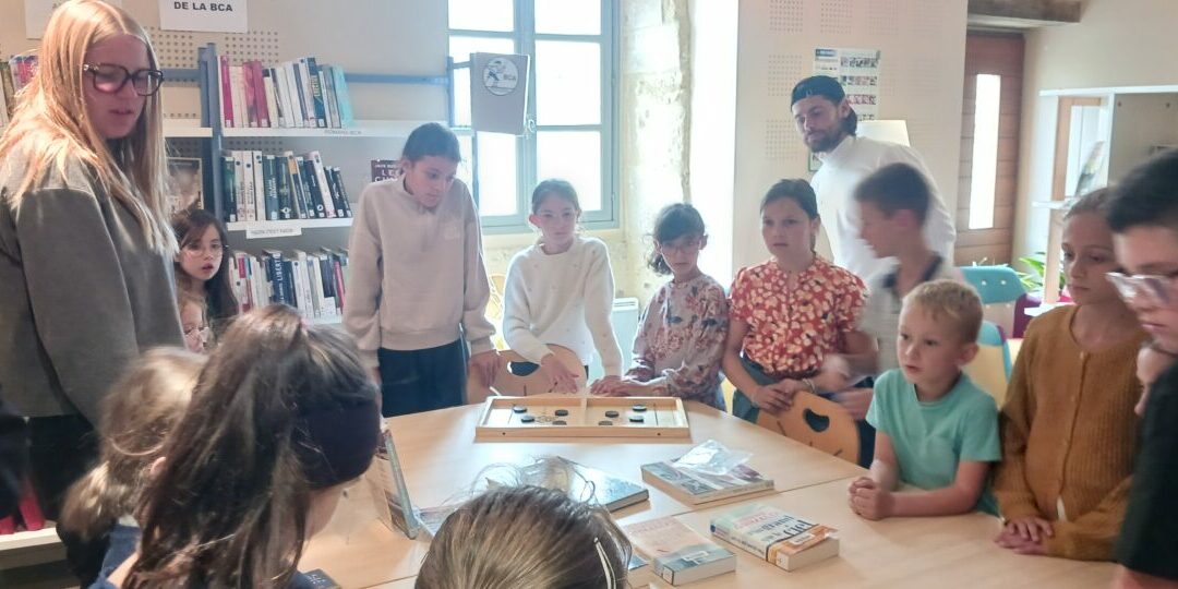 Dernière séance à la bibliothèque pour les élèves de CE/CM